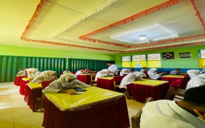 Hari pertama PAS di MTsN 3 Tanah Datar dengan menggunakan CBT.